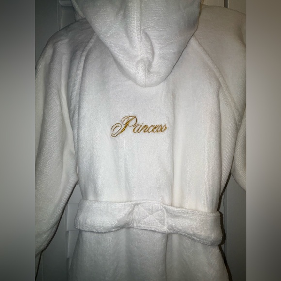 Plaza Hotel NYC by Mascioni Plush Girl’s Princess Plush Robe Size 11-14 - Picture 4 of 9